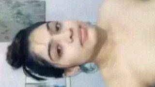 Mandi Bugil Desi Cantik Bikin Basah Lihat Video