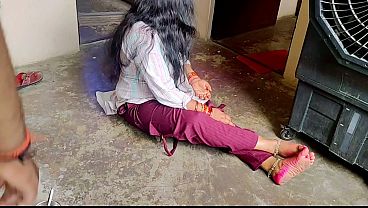 Desi Istri Orang Digebukin Brutal Sampe Mampus