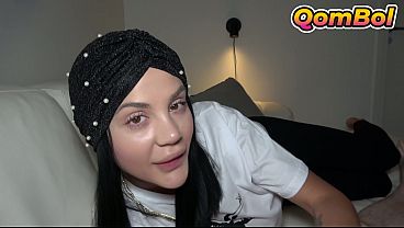 Ngencrotin Memek Elnaz, Kakak Tiri Hijab Turki Yang Ngangenin