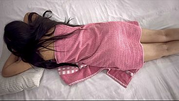 Nri Cewek Cantik Dicolek Pantatnya Sama Pelayan, Terus Ditusuk Memek Gede