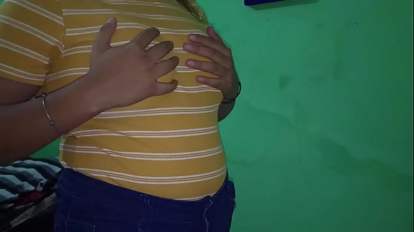 Cewek Desi India Colokin Vibrator Ke Dalam Pantat Gede Nya Yang Montok