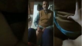 Abbu Haryanvi Ngegas Robek Memek Ketat Anaknya Di Desah Desi
