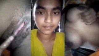 Nih Video Cewek Desi 19 Tahun Lagi Colmek, Bejat Banget Sih.