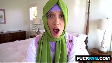 Horny Hijabi Pertama Kali Ngerasain Kontol Gede, Izzy Lush Sama Donnie Rock