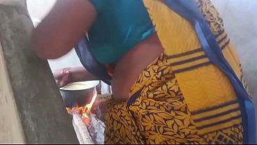 Ibu Rumah Tangga India Bhabhi Lagi Ngelakuin Hal Mesum Yang Bikin Nafsu