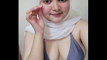 Awal Mula Goyang Ngecor Pakai Kerudung, Bikin Panas Dan Basah.