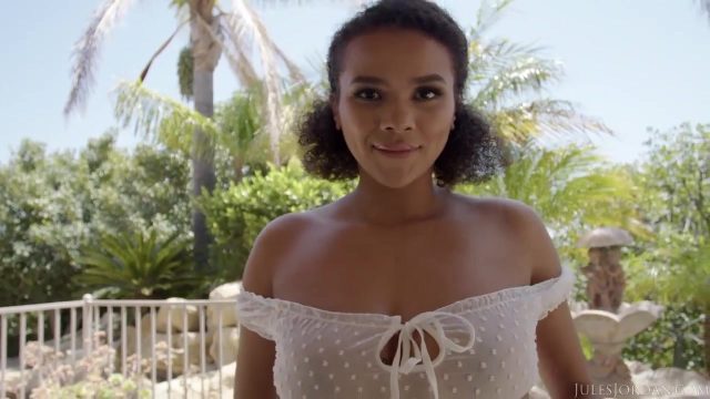 Alina Ali Ngemis Minta Kontol Lagi, Jules Jordan Bikin Dia Ketagihan.