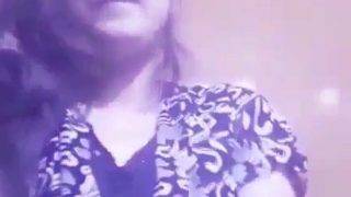 Gadis India Telanjang, Sendirian, Video Mesra Bikin Ngilu