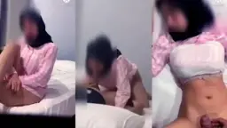 Ngentot Cewek Berhijab Di Hotel, Makin Nikmat Karna Suara Erangan Ditahan.