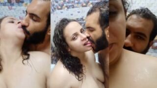 Video Seru Devar Bhabhi Lagi Mandi, Momen Panas Di Kamar Mandi Yang Bikin Ngilu.