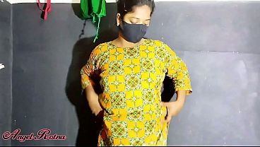 Desi Cewek Seksi Mandi Sambil Ngocok Pipis