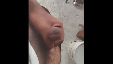 Bocil Sange Sorotin Kamera Ke Kontolnya Yang Udah Tegang – Kontol Kering Jadi Basah Kuyup.