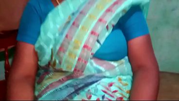 Ibu Rumah Tangga India Panas Ngewe Sama Bocah Tamil.