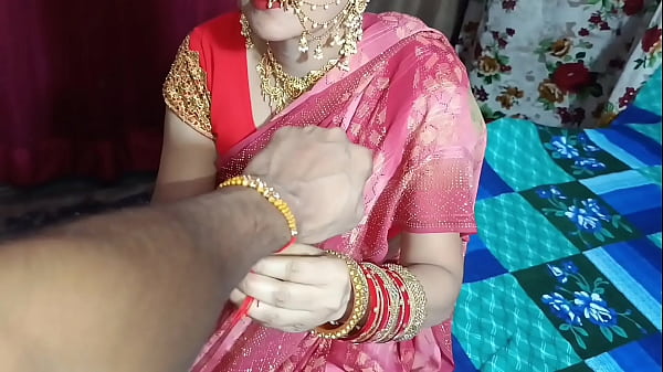सौतेली बहन ने राखी पर भाई को ऐसा गिफ्ट दिया कि उसकी बुर नंगी हो गई, साफ हिंदी में सुनो
